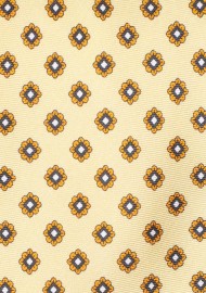 Golden Blonde Silk Bowtie in Self-Tie Style
