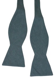 Eucalyptus Color Linen Bow Tie in Self-tie Cut