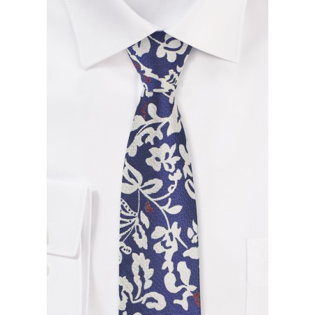 Modern Skinny Tie with Bold Floral Design