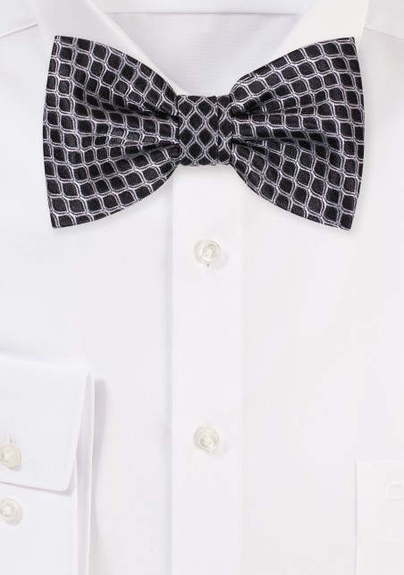 Black Bow Tie with Fish Scale Check Pattern