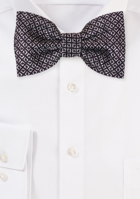 Checkered Mens Bowtie in Black and Silver