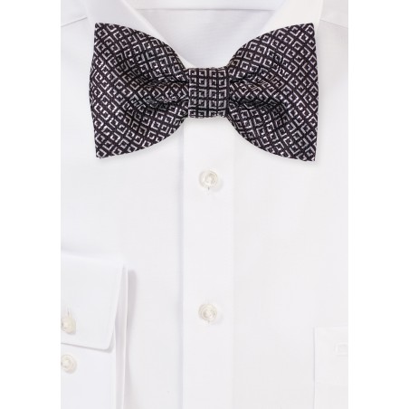 Checkered Mens Bowtie in Black and Silver