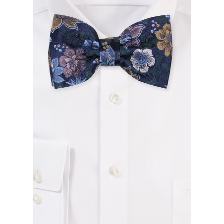 Floral Bowtie in Pre-Tied Style